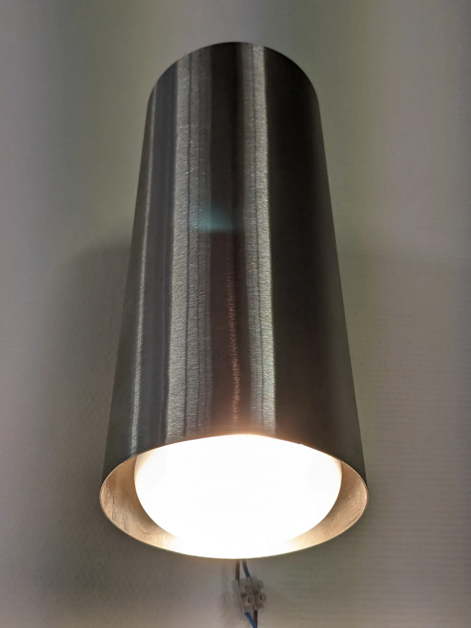Series of 5 spot wall lights by R.J Caillette for Parscot, France circa 1960.