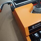 Silver Reed typewriter Silverette II