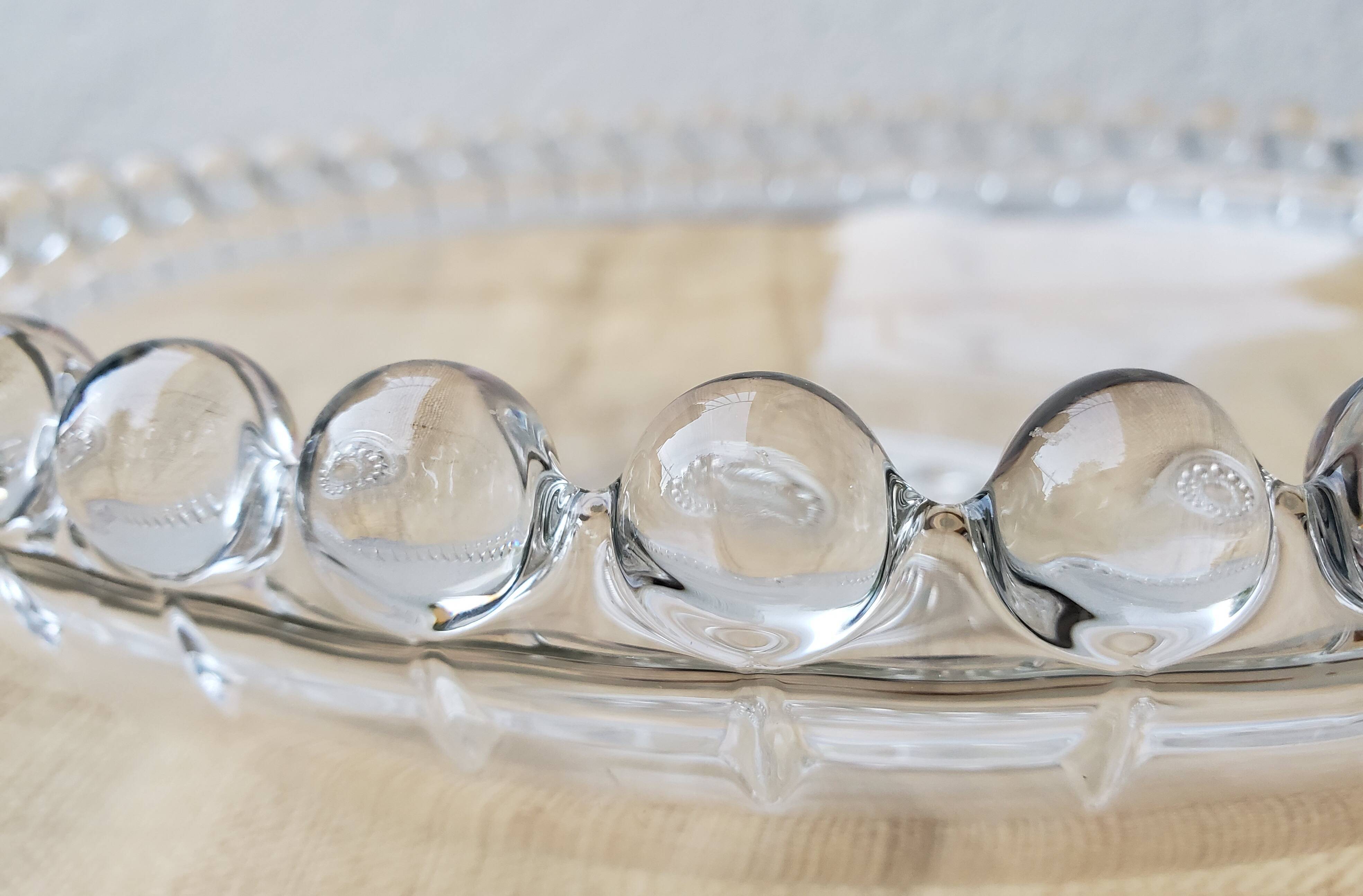 Pearl glass dish