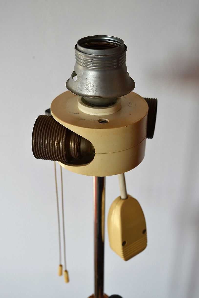 Lamppost sliding psychedelic 70s vintage