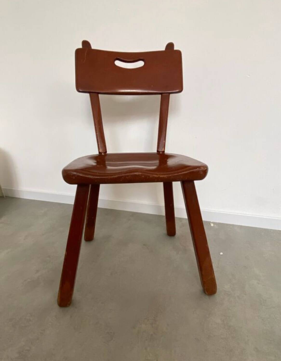 Set of 4 Imperial Loyalist brutalist wooden chairs, vintage 60s design