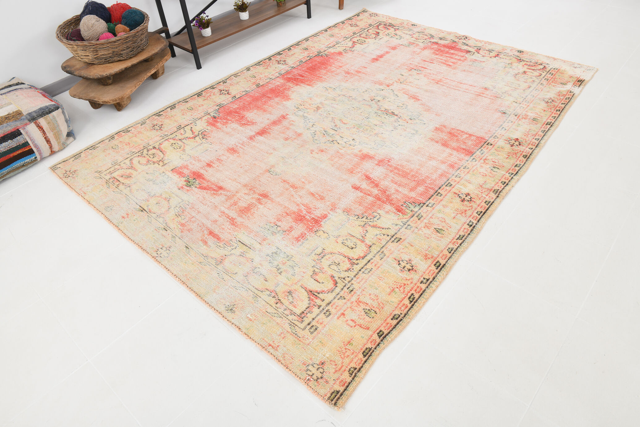6x9 Classic Vintage Rug, 197x272Cm
