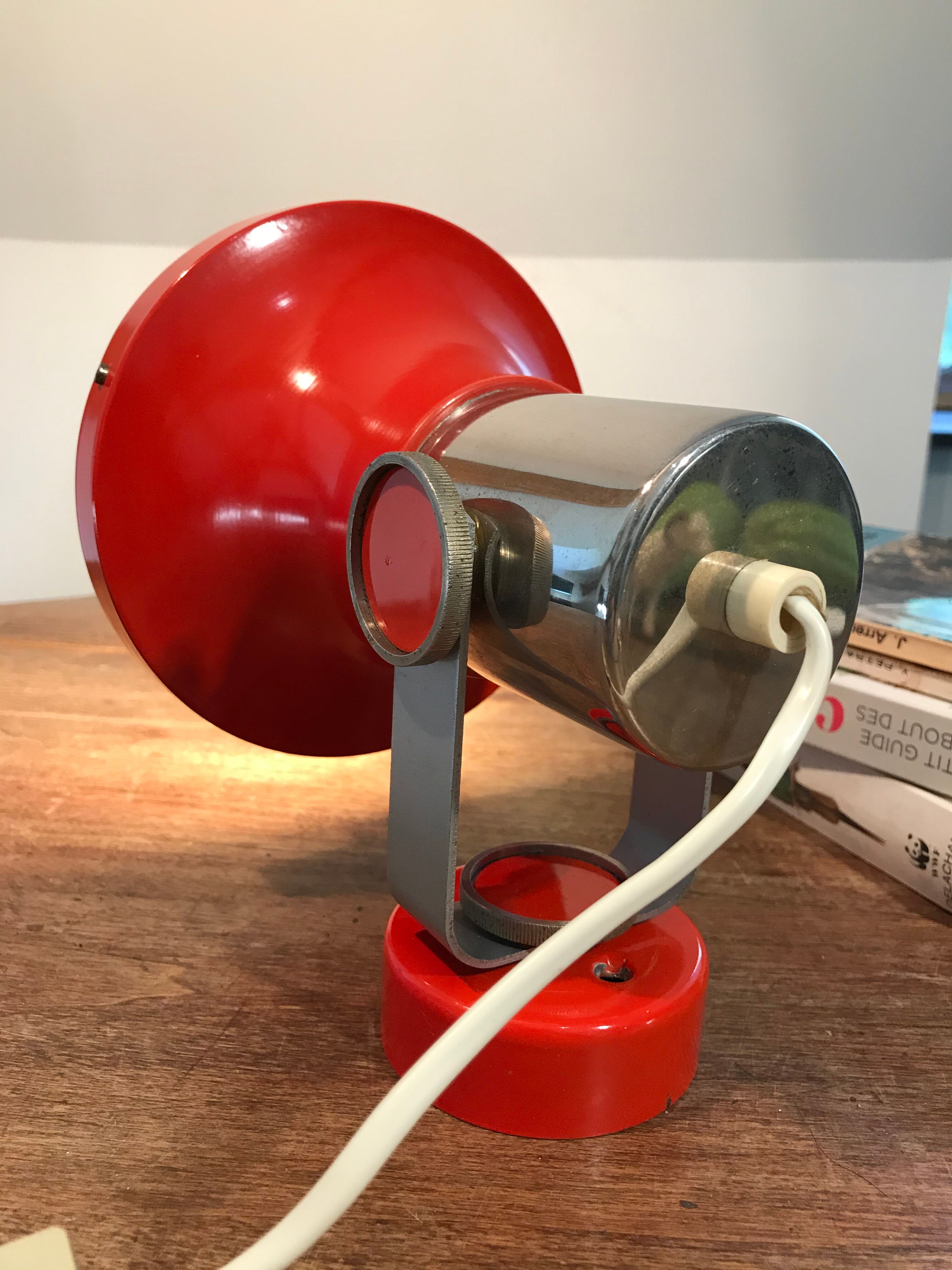 Pavel Grus's wall light