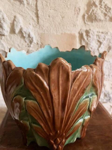 Slip pot cover