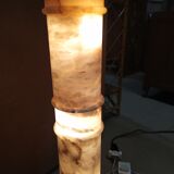 Column in bright alabaster 87 cm 3 fires