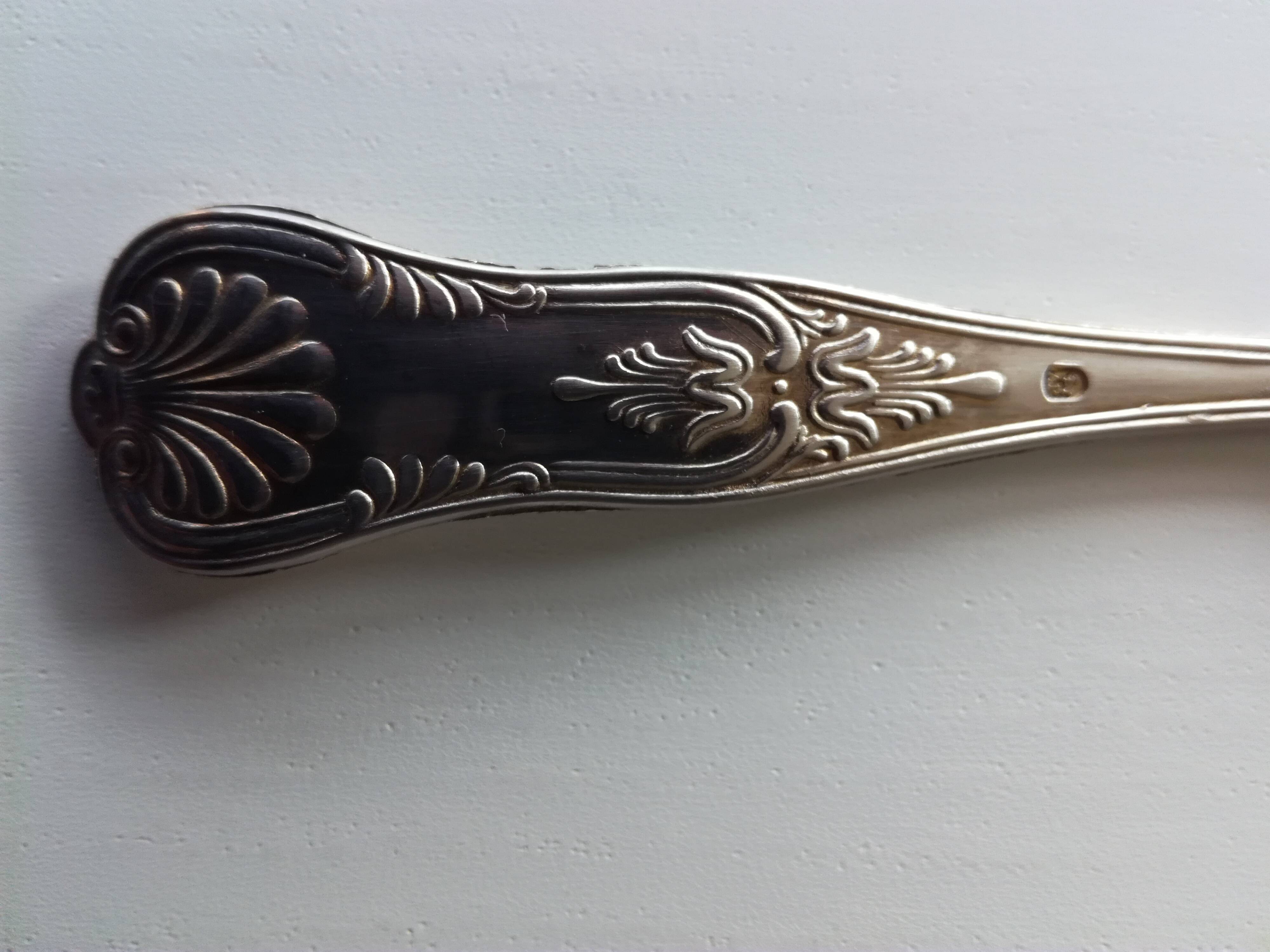 Silver metal cutlery