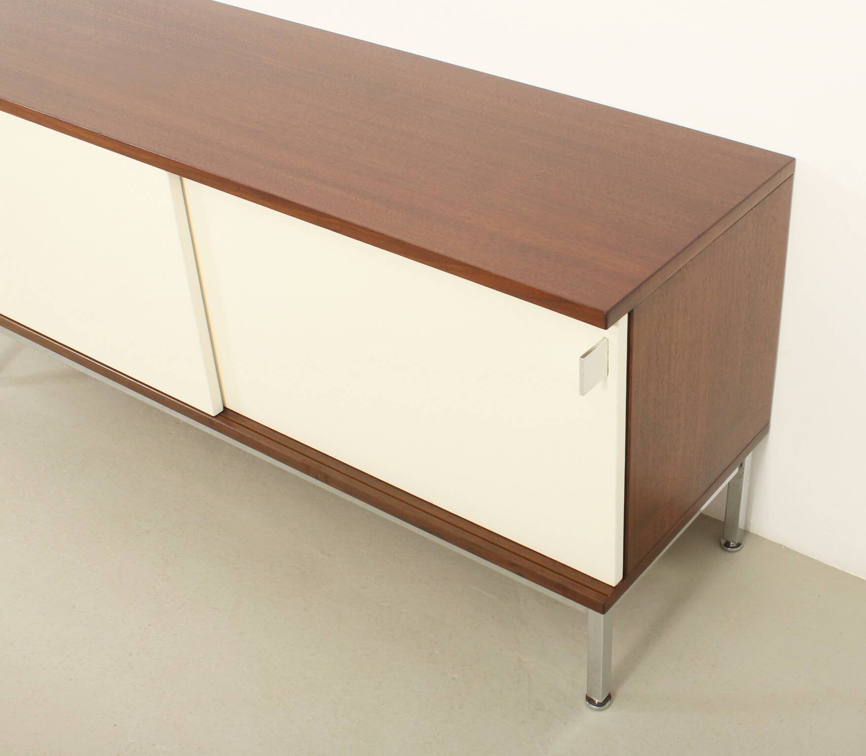 Enfilade Airborne with lacquered sliding doors, France, 1960s