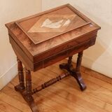 Table d'appoint en bois ancienne