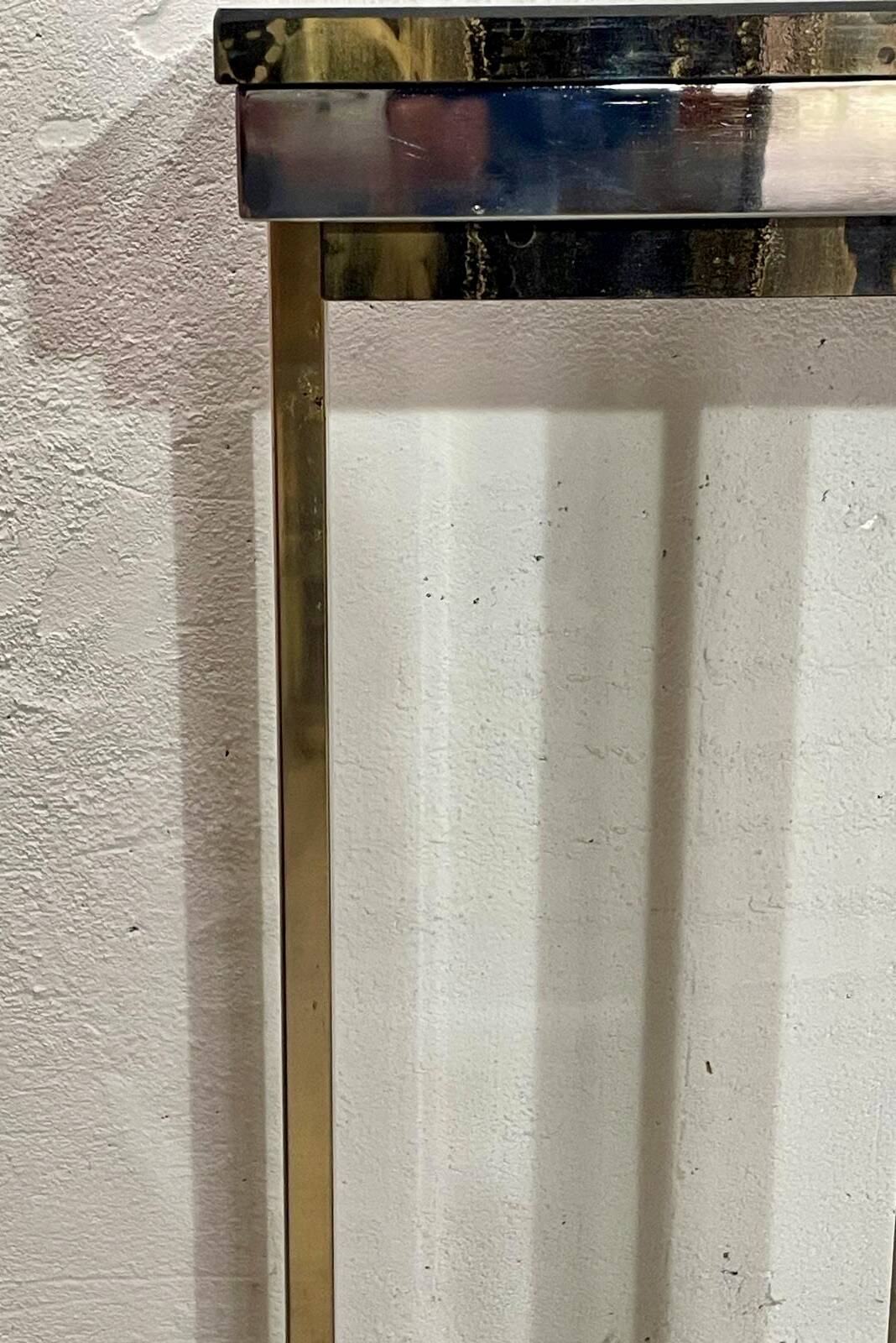 Console assigned to Guy Lefèvre.