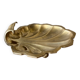 Empty pocket scallop in brass from the 50s