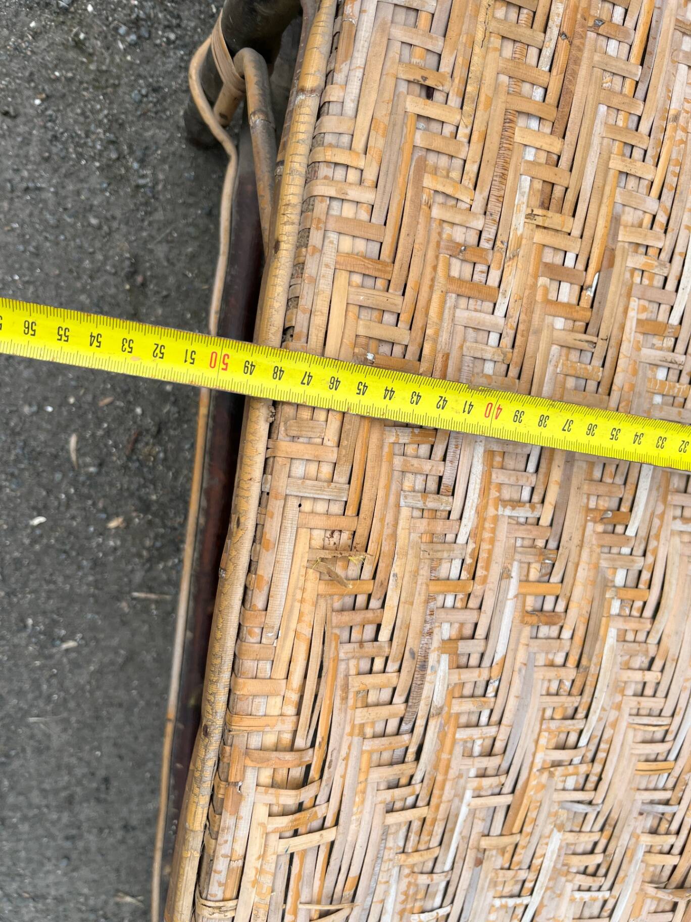 Rattan and bamboo chaise longue