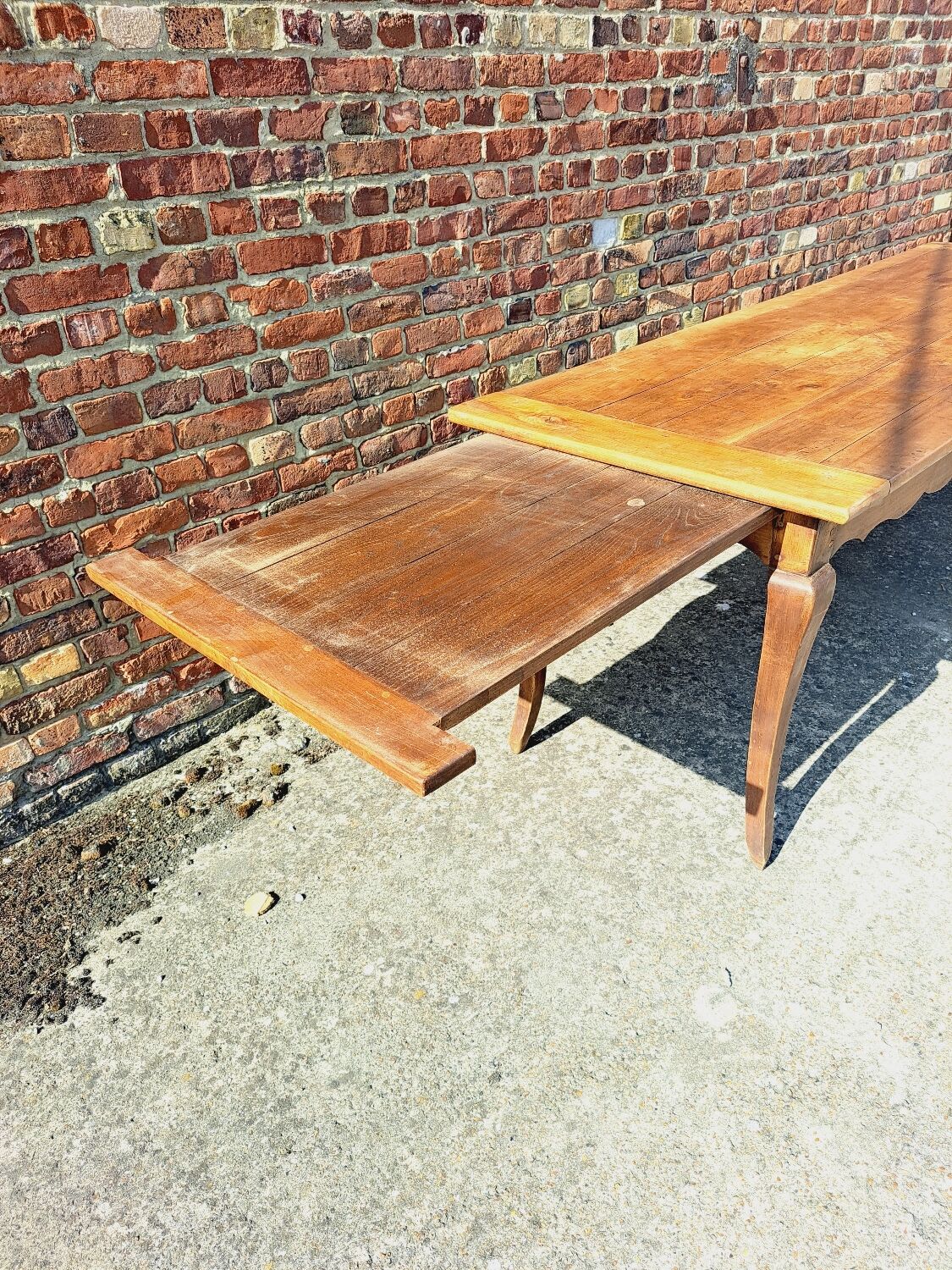 Farmhouse table with drawer and extension