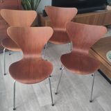 4 "Ant" chairs by Fritz Hansen, number 0164, refurbished.
