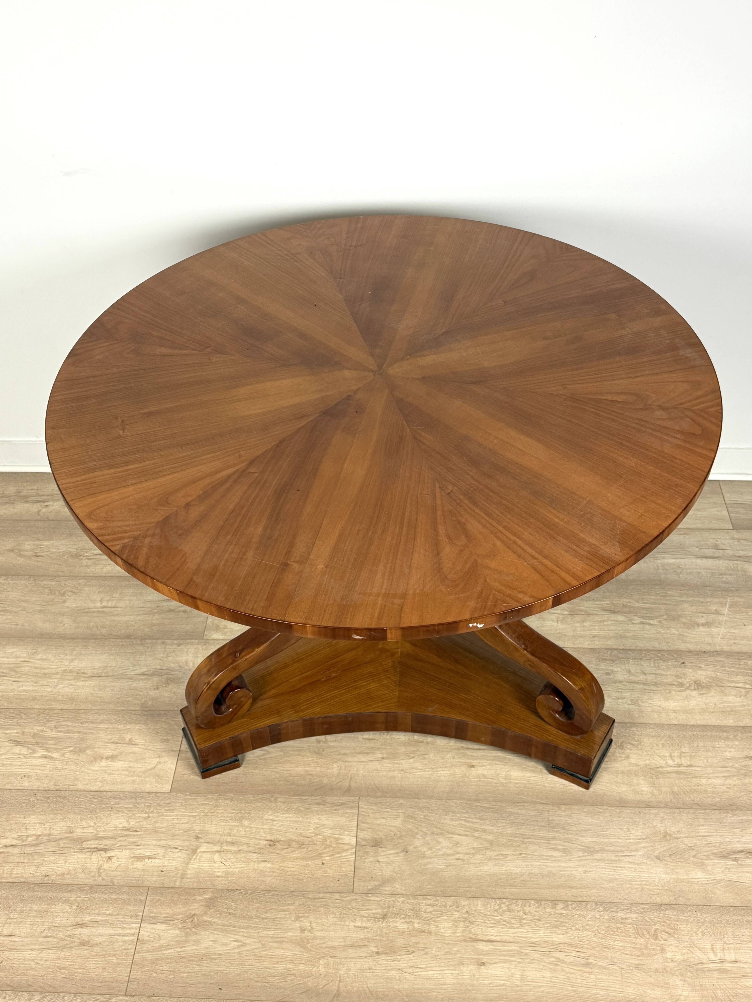 Table ronde style Biedermeier – Ø110 cm