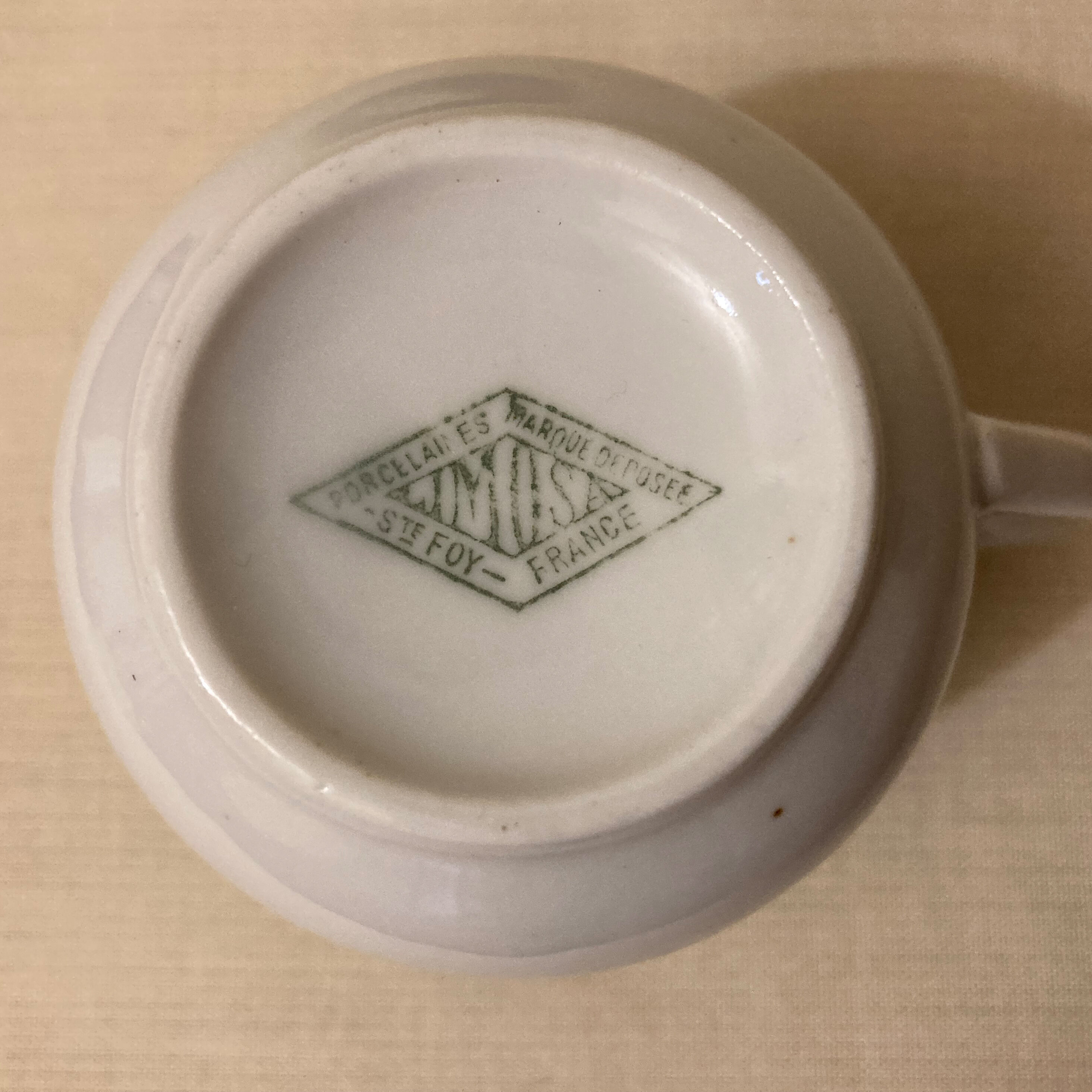 Service à café porcelaine de Ste Foy Limosa, 12 tasses avant 1960