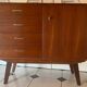 Commode vintage pieds compas