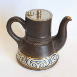 Sandstone teapot signed HB Quimper