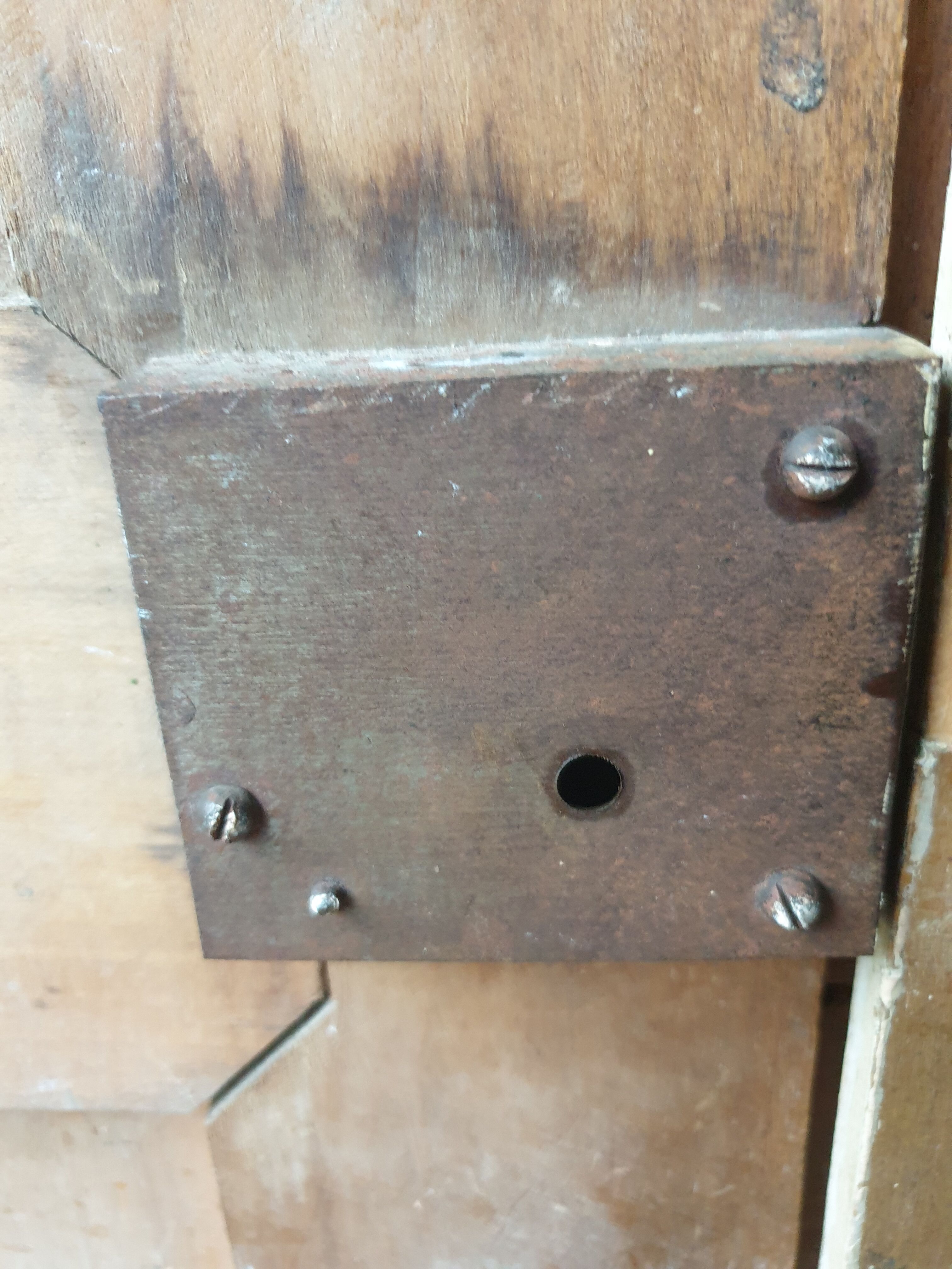 Double antique wooden doors