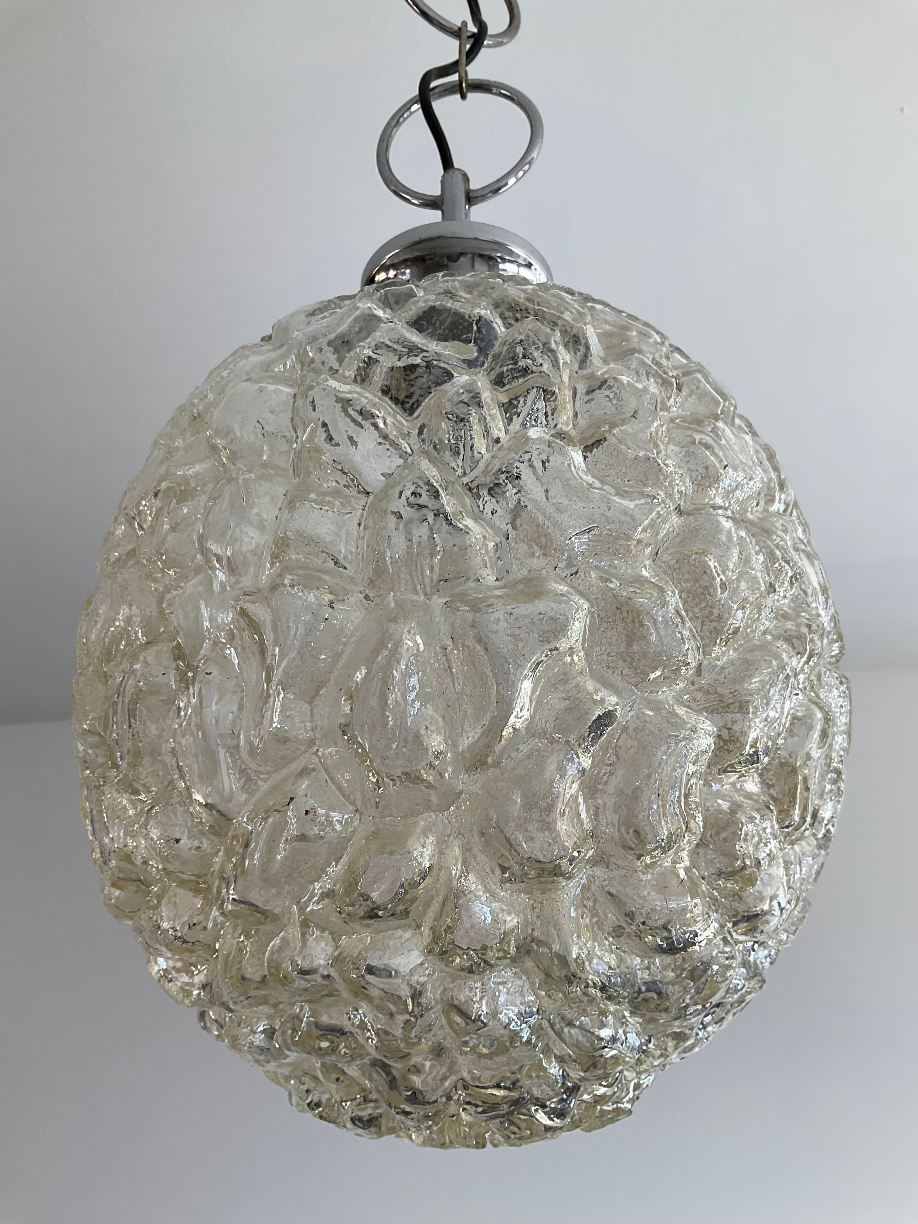Suspension Helena Tynell des années 60-70