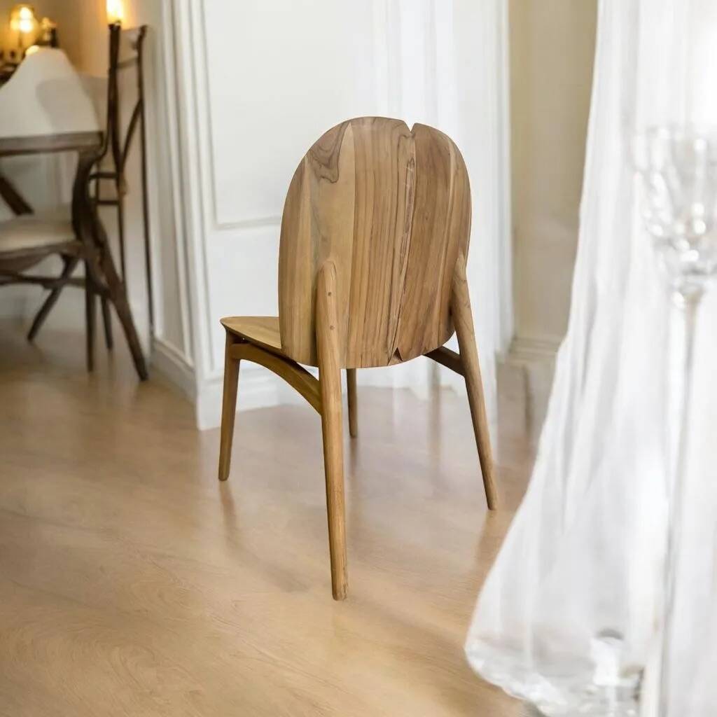 Chaise en bois massif "Merle"