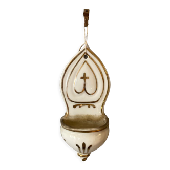 Bénitier en porcelaine de Limoges