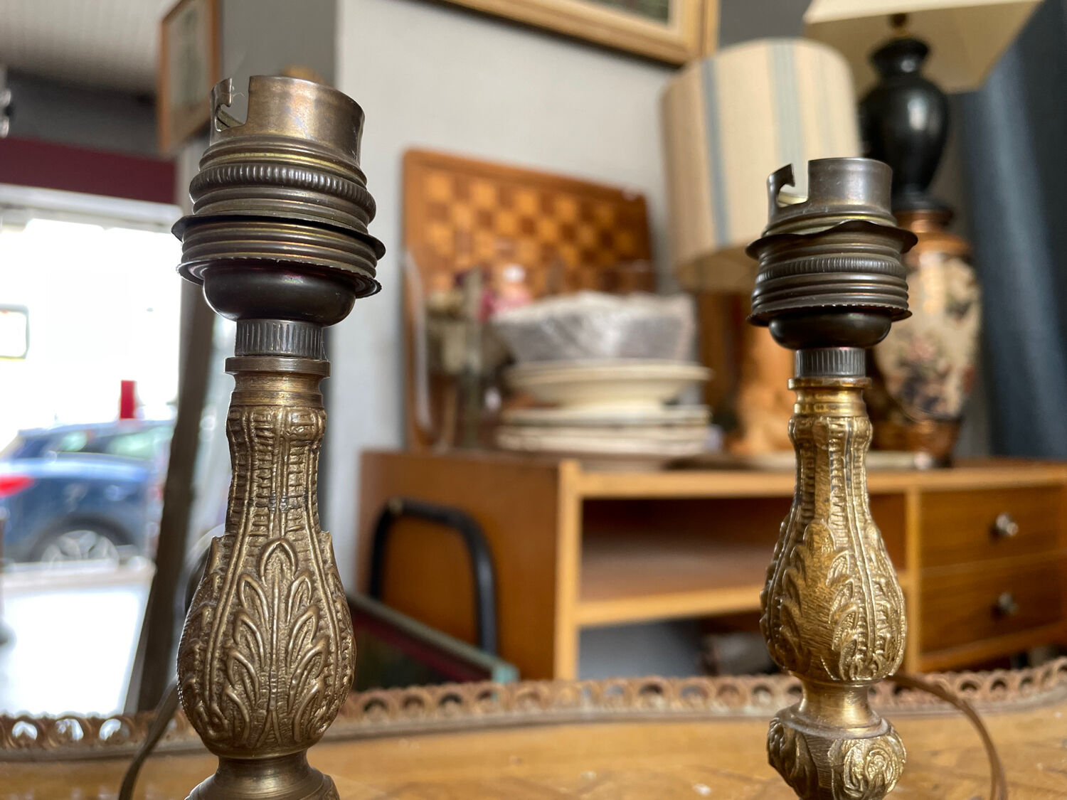 Brass lamp legs
