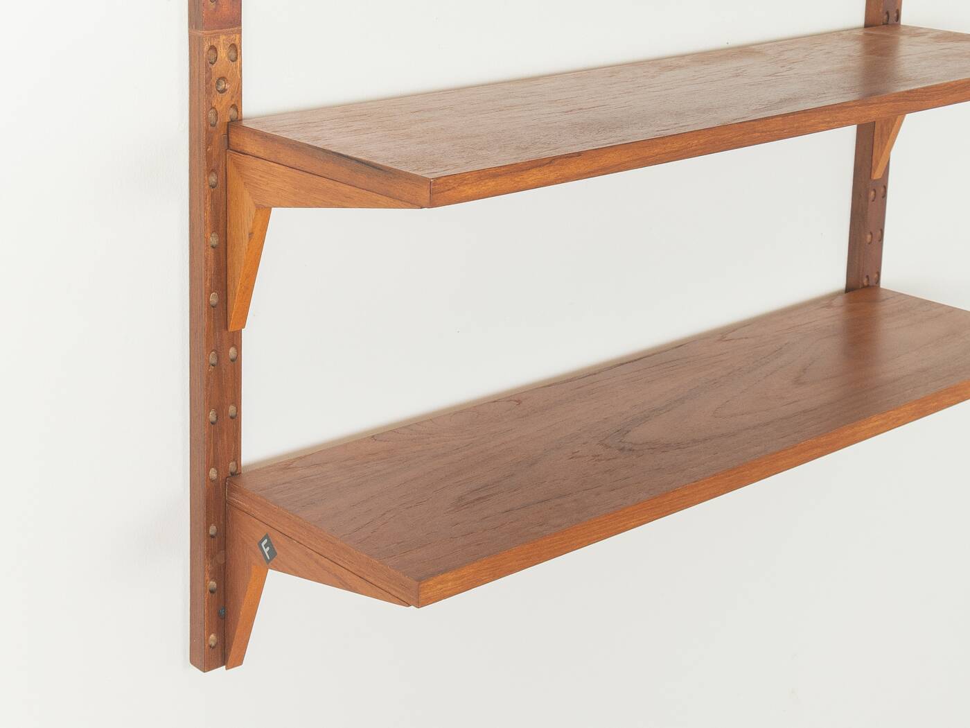 1960s wall shelf Poul Cadovius