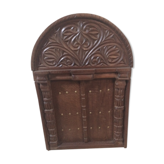 Kenya decorative door