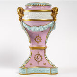 Vase en porcelaine, fin du XIXème siècle