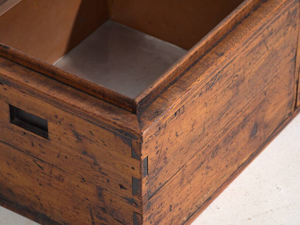 Small antique Japanese chest with drawers – Meiji / Showa period (c.1890-1945) #93