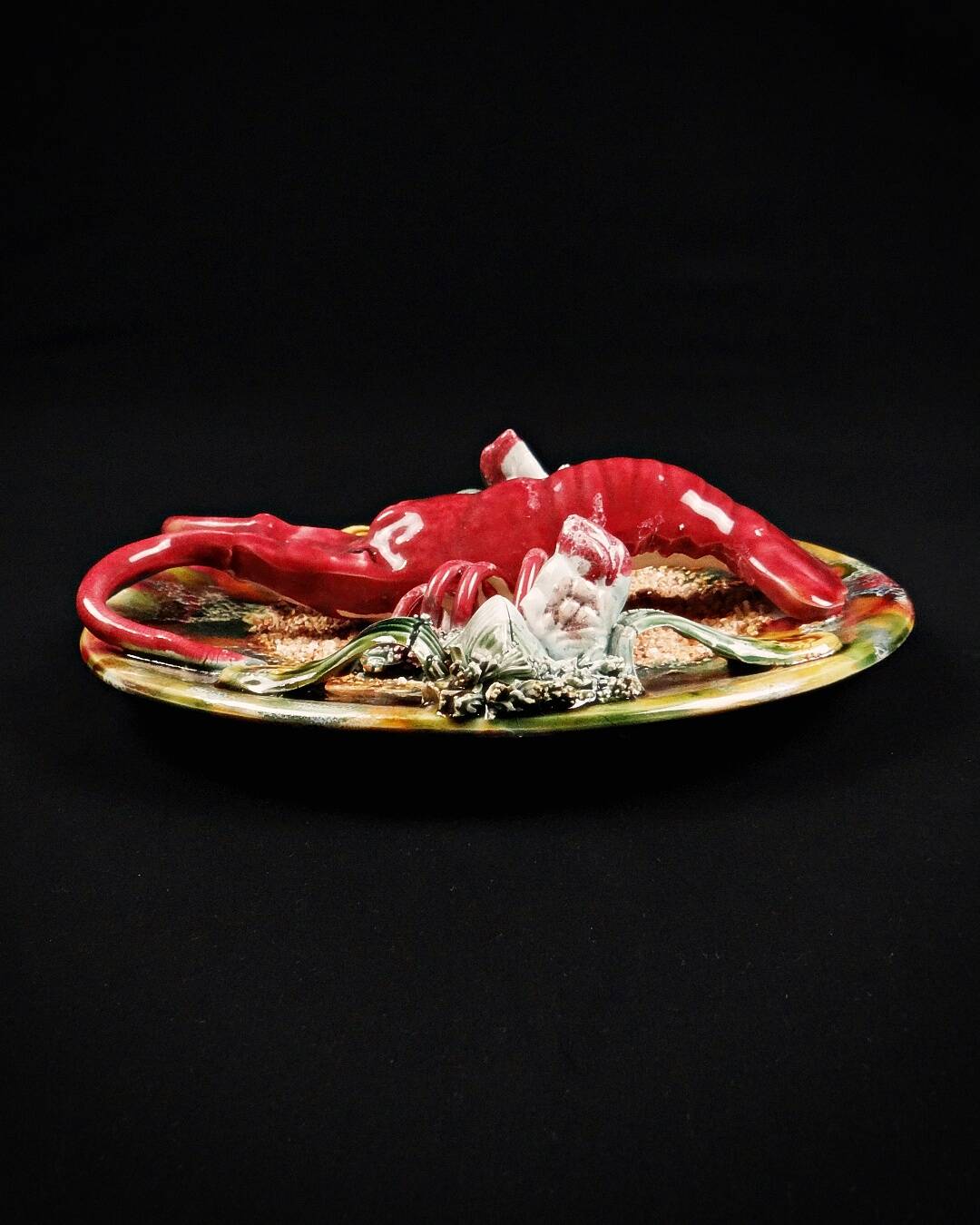 Lobster plate in Caldas da Rainha earthenware slip Palissy majolica