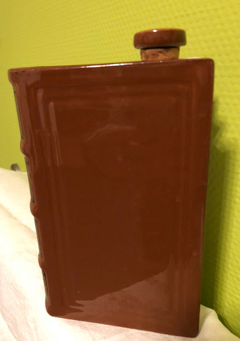 Vintage decanter Lexicon Alcoholicum Editio Helvetica