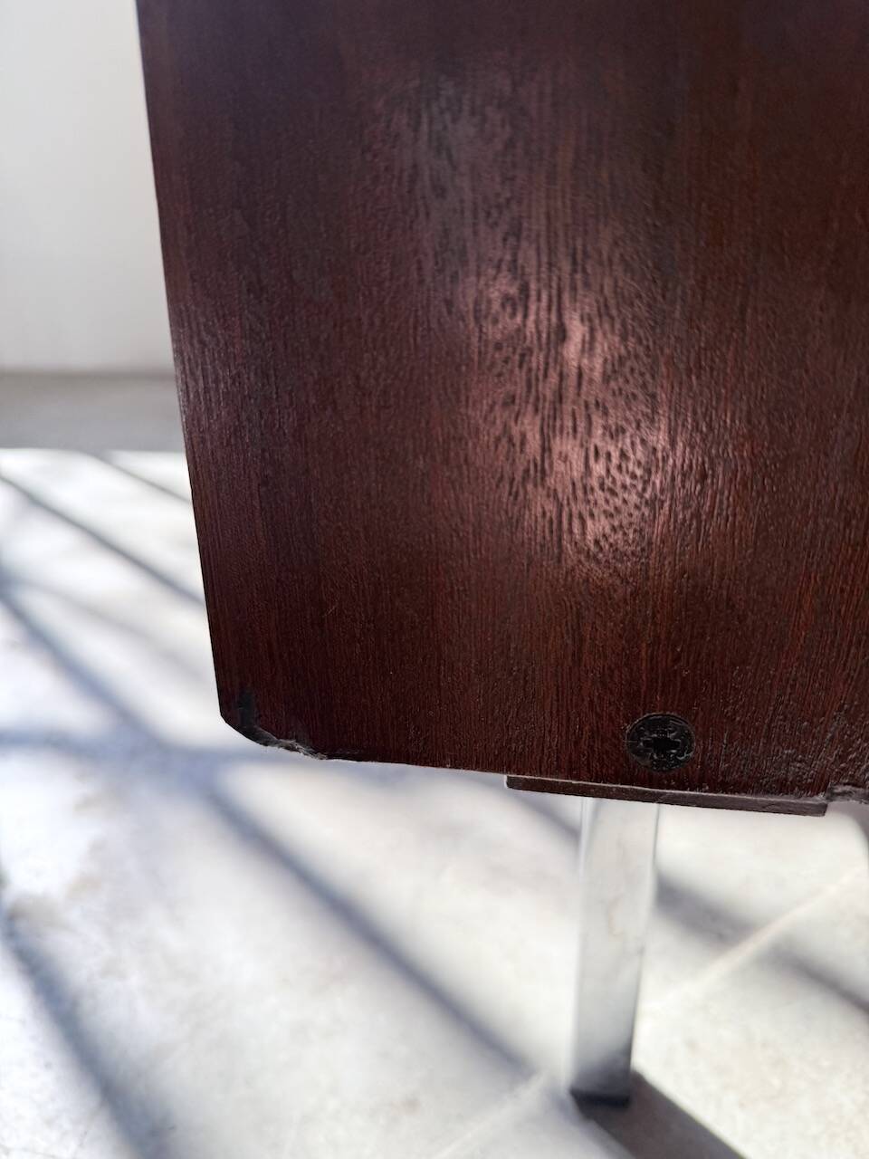 Commode teck poignées cuir 1960