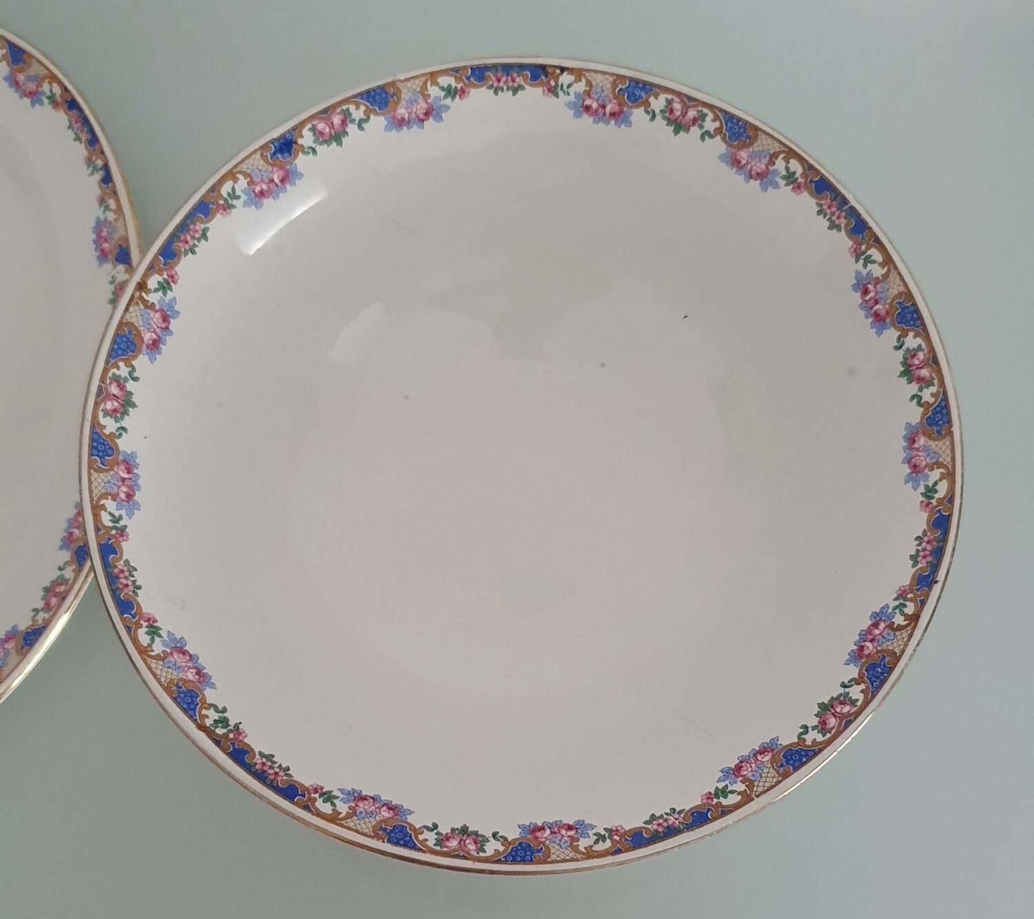 Lot de deux plats de service - Sarreguemines Digoin début XXème
