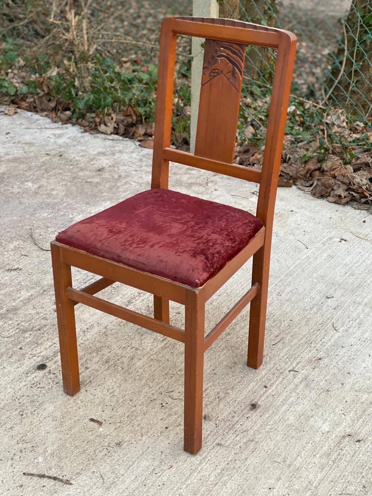Art deco chair in solid wood and burgundy fabric