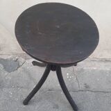 Curved wood table