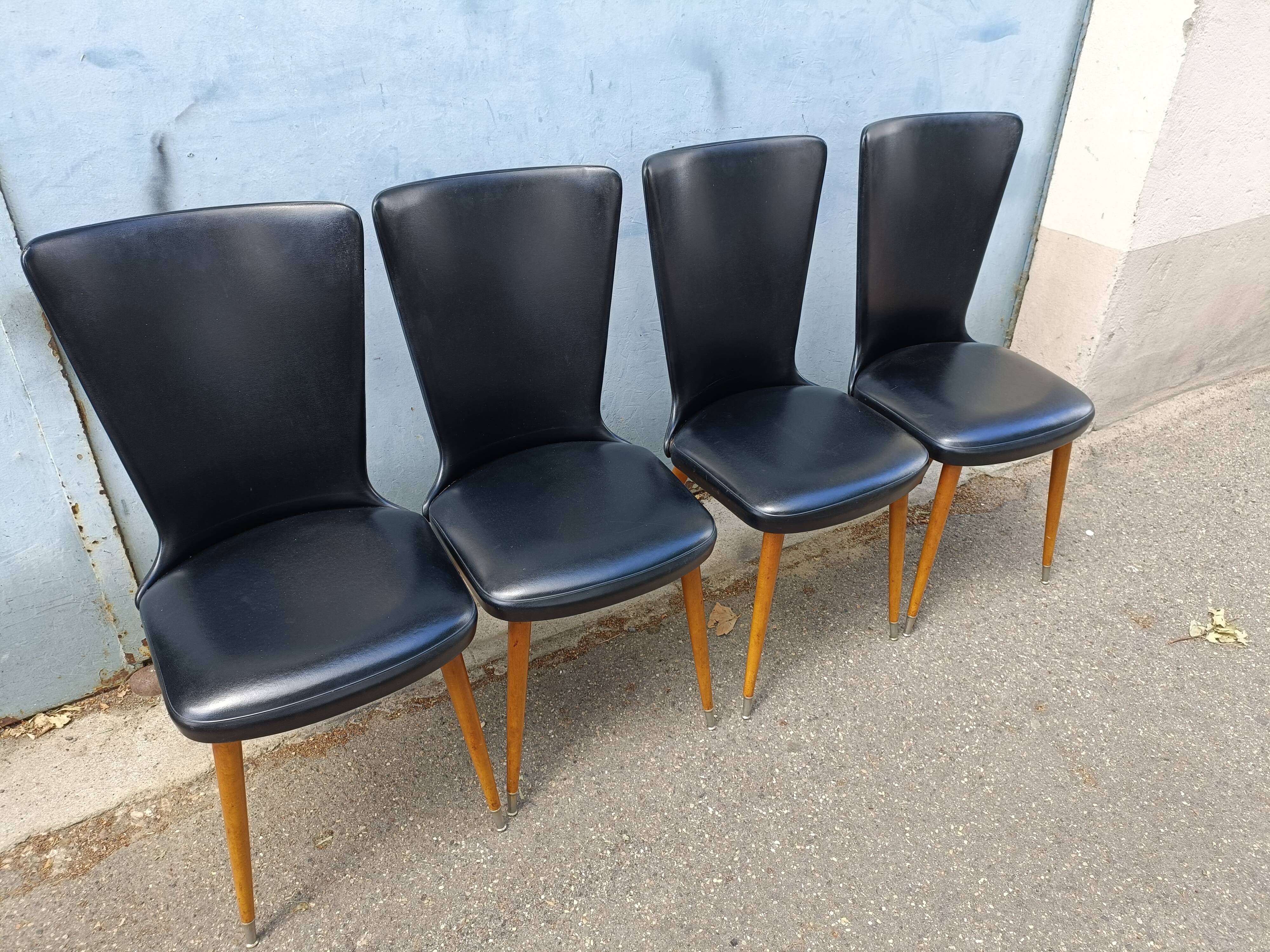 Lot of 4chaises Bauman essor