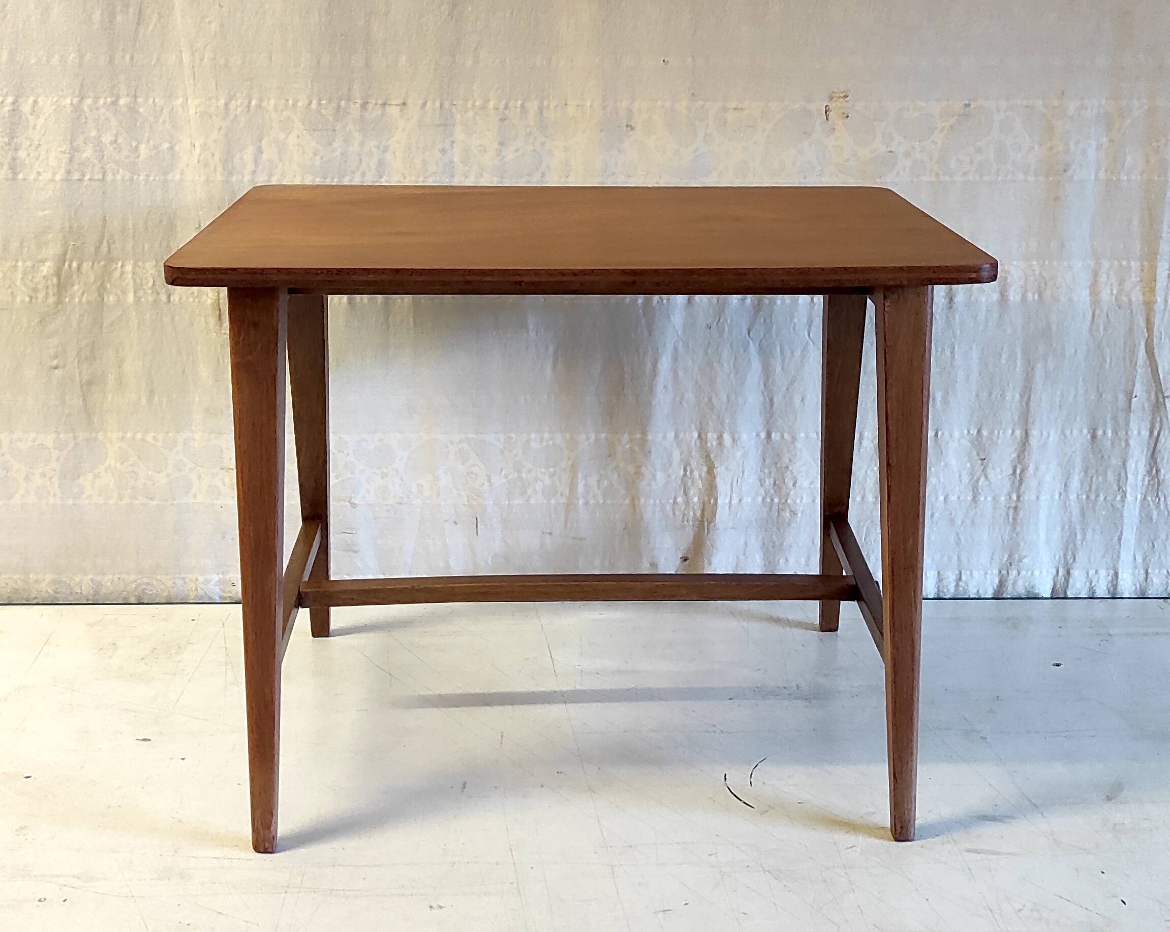 Solid wood coffee table - 1950s/60s