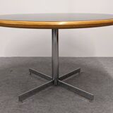 Round dining table dlg Warren Platner, Italy circa 1970