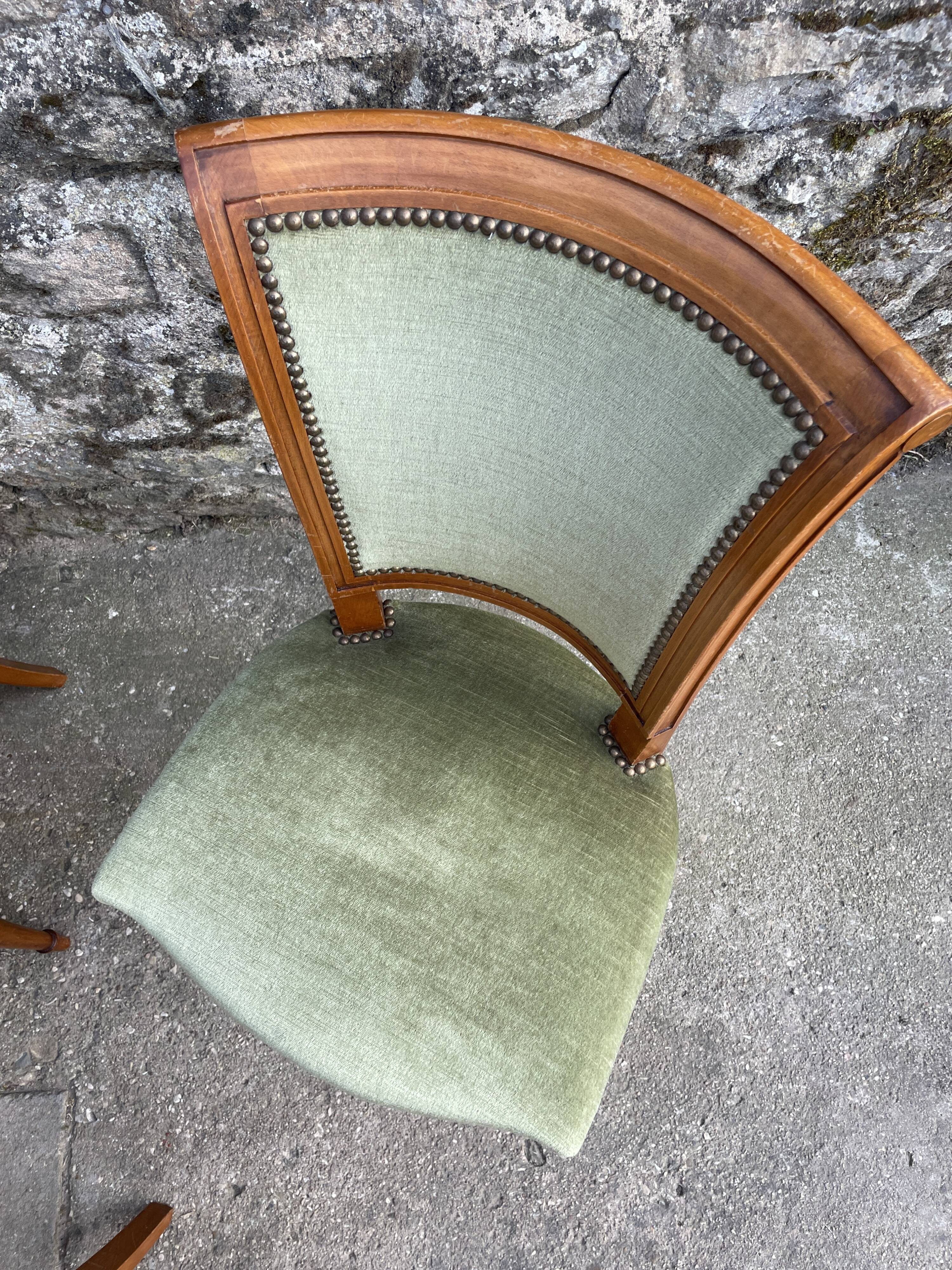Set de 6 chaises Directoire en velours vert amande