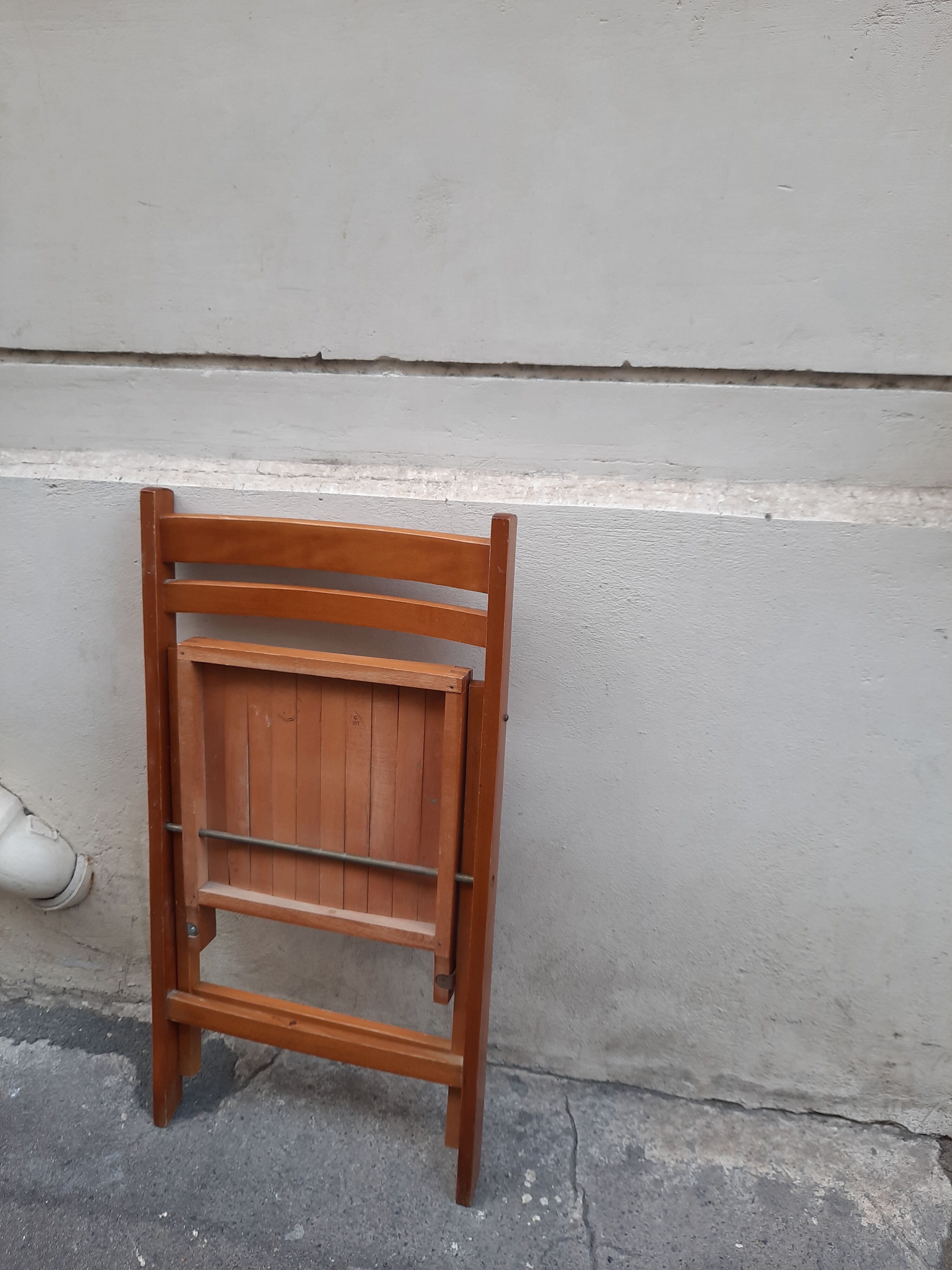 Vintqge folding chair