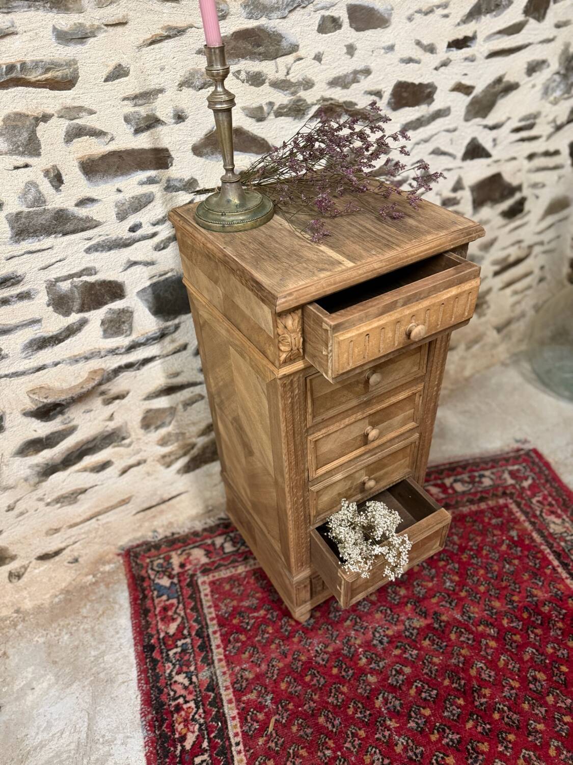 Petit meuble de rangement bois brut