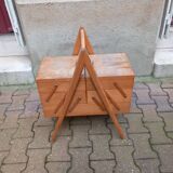 Travailleuse vintage pieds compas