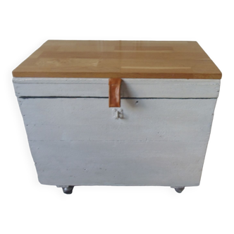 Vintage chest on casters pearl gray interior slate gray, oak top.