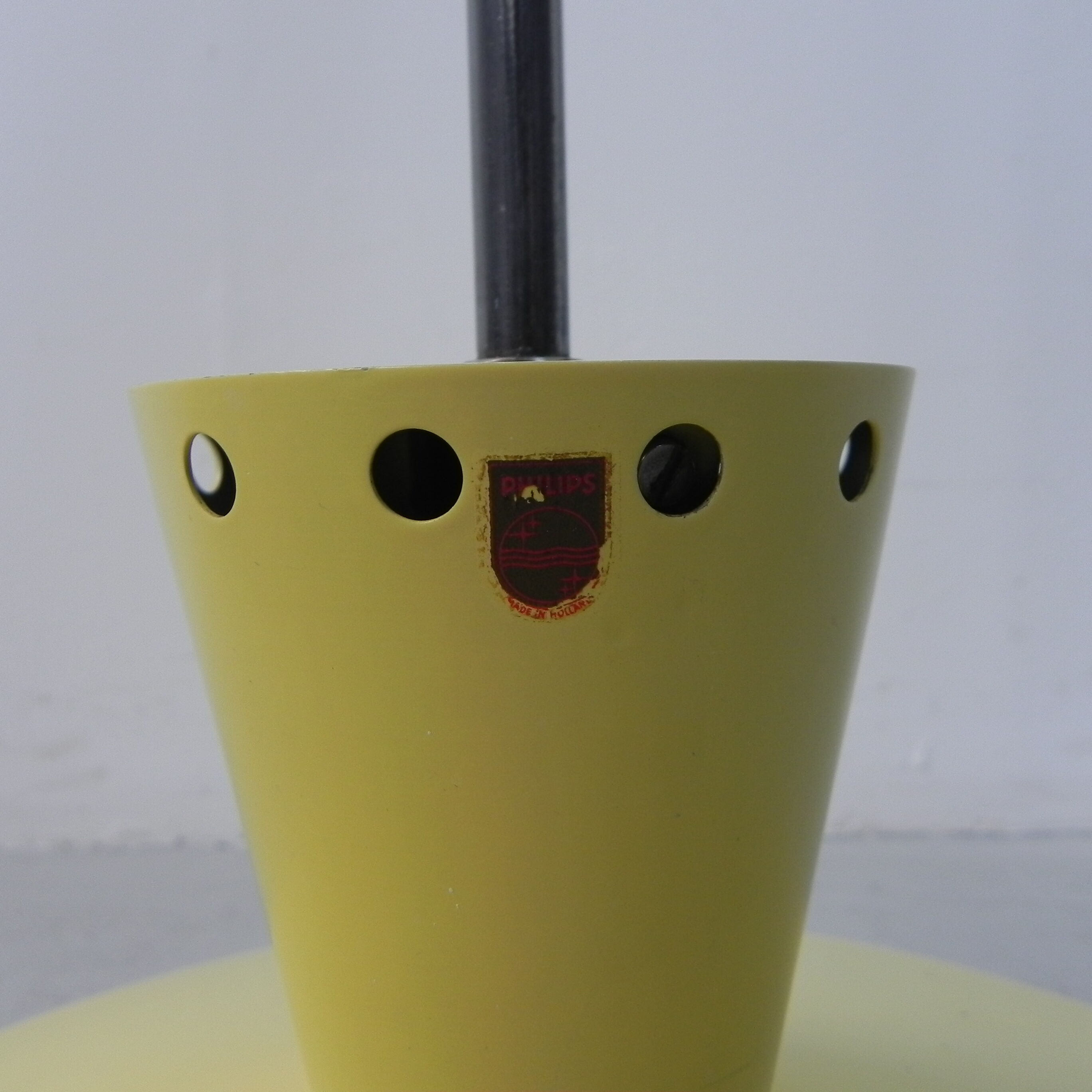 Philips hanging lamp NB93 by Louis Kalff