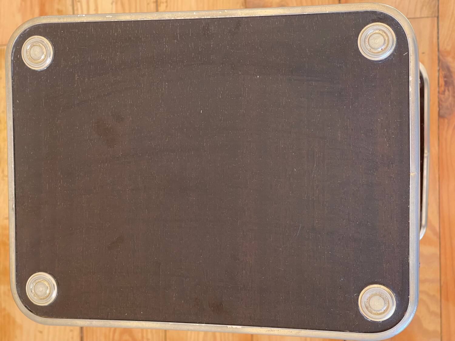 Richard Creations table