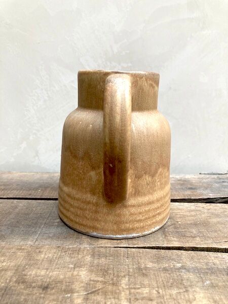 Sandstone pitcher