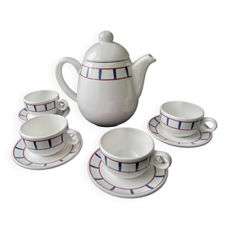 Part of Basque porcelain coffee service