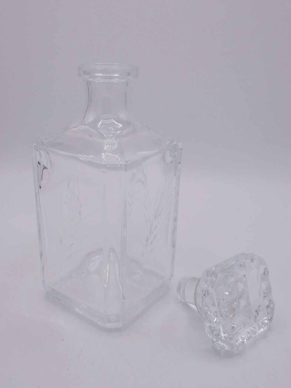 Whisky glass service