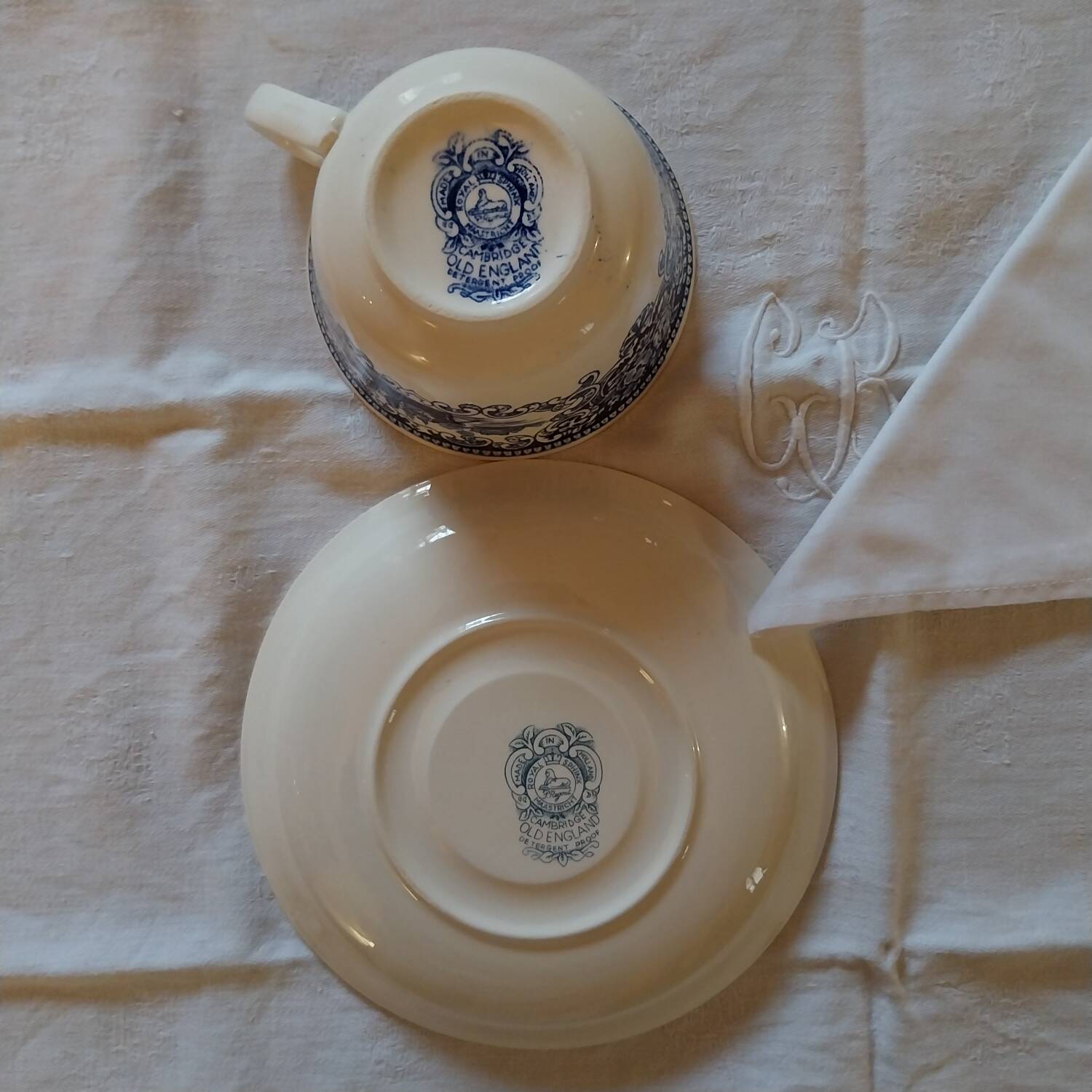 Royal Sphinx Large Teacup